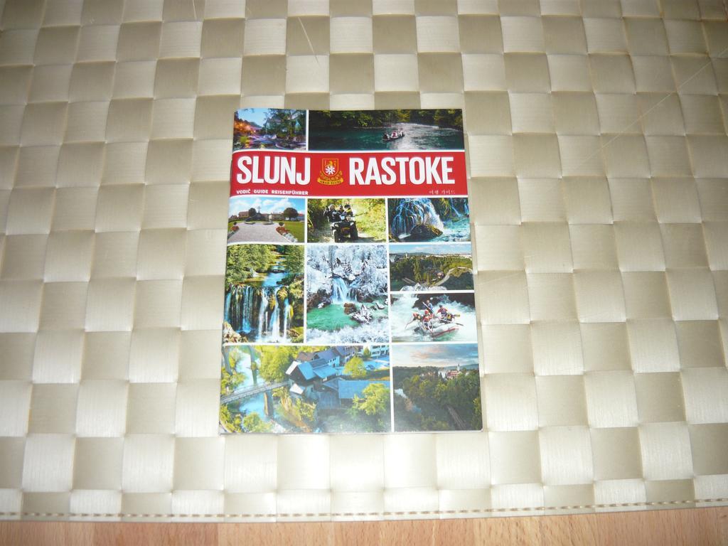 Guest House Tena Slunj Eksteriør billede